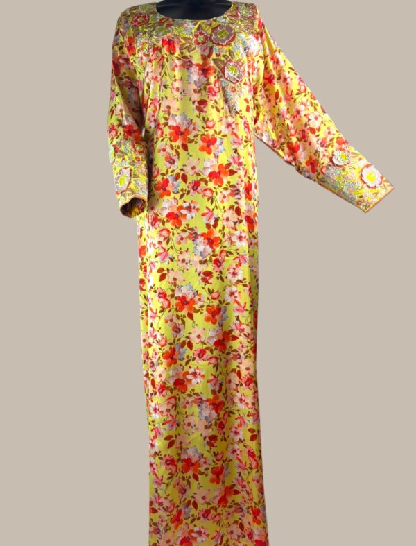 Gele jalabiya
